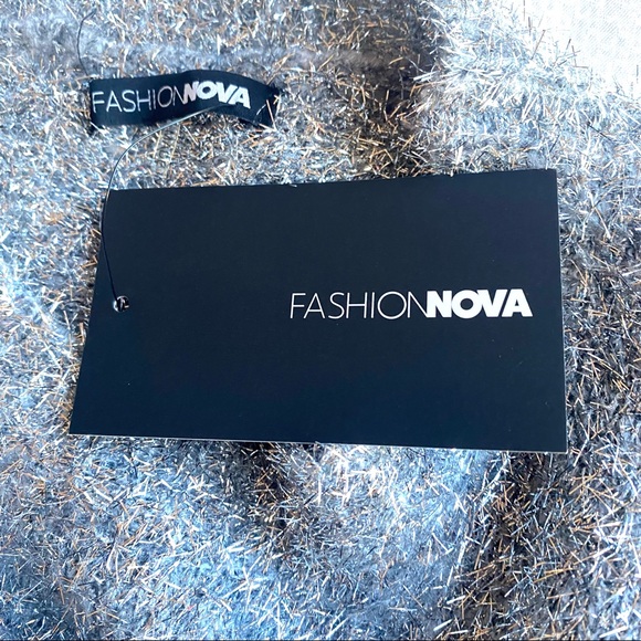 FASHIONNOVA SILVER Oversized Sweater - Picture 10 of 11